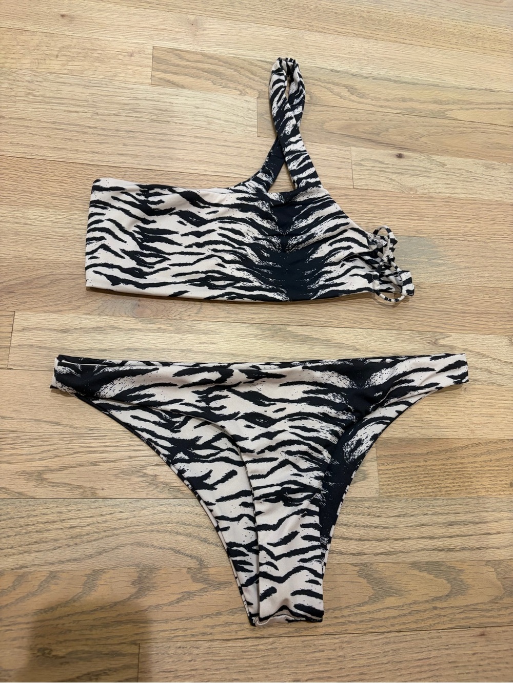 One-Shoulder Zebra Print Bikini Set